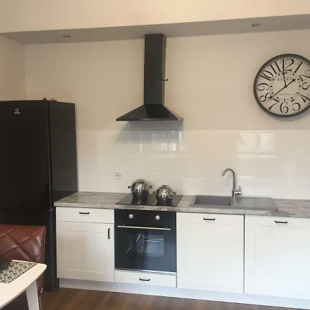 アパート Apartament Maia